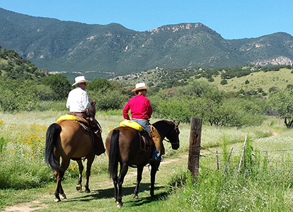 Outdoor_Home News_Horseback Riding-2 riders at BCR